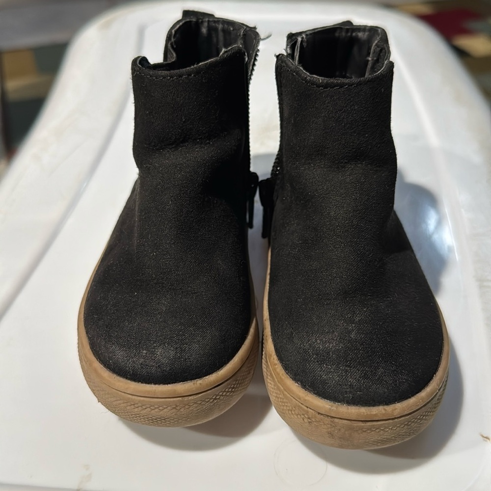 Baby shoes
